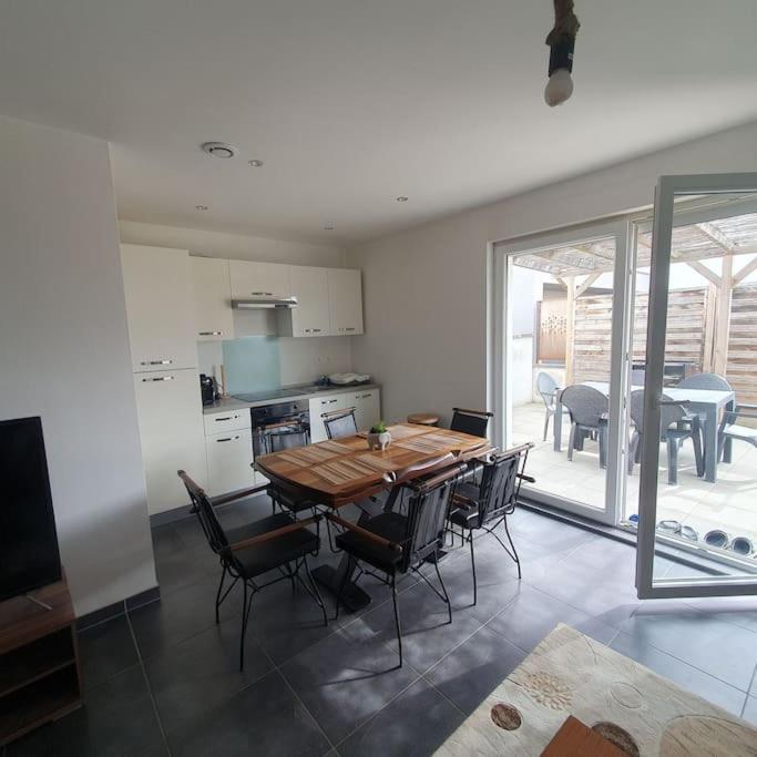 Bel Appartement Rez De Jardin Horbourg Exteriör bild